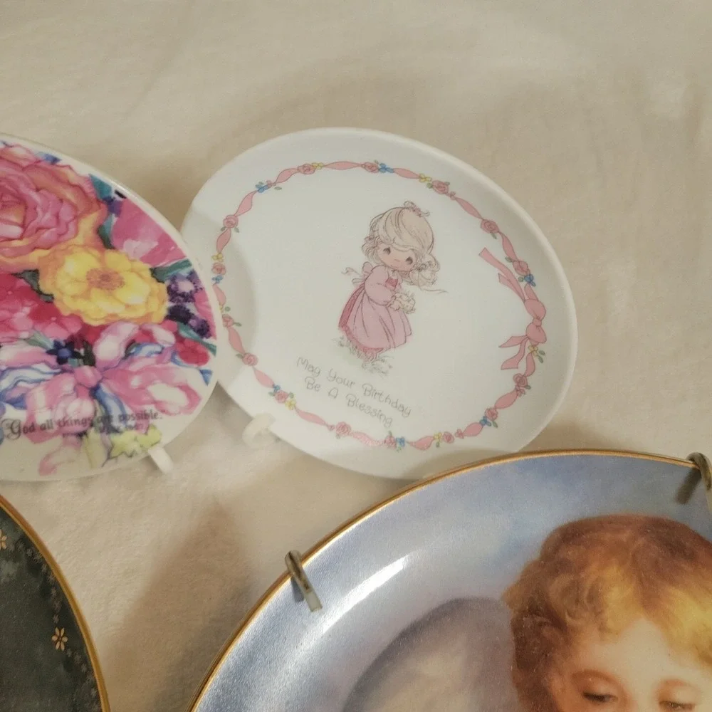 Bradford Exchange Heavens Little Sweethearts Collection Plates Lot Of 2+ 3 Other